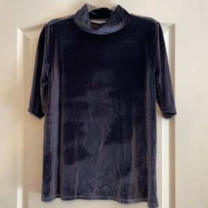 Loft Top size Medium